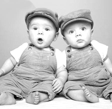 梦见双胞胎男孩是什么意思 它是一种吉兆吗