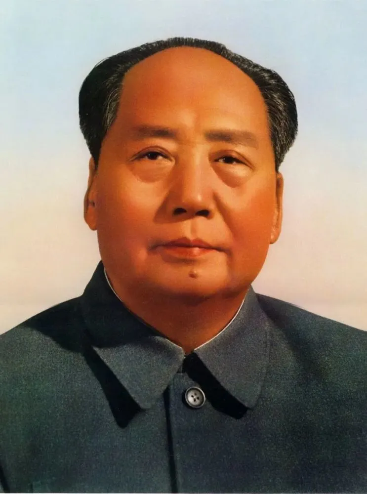 世界上影响最大的100个历史名人，我们中国8人入选，近代毛主席领袖群伦
