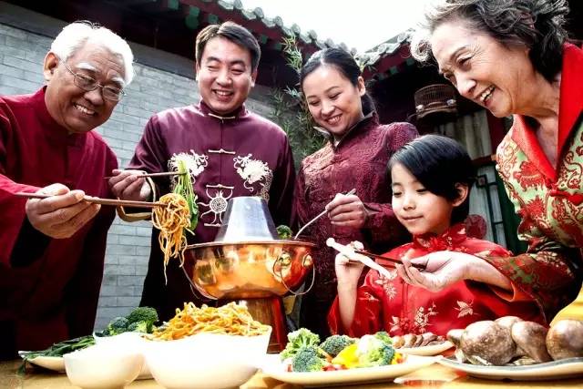 饿木命的人怎样改运_饿木命适合什么水晶_饿木命