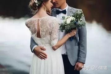 婚纱蓝色礼服婚纱照_梦见蓝色婚纱_我为嫁衣狂蓝色婚纱