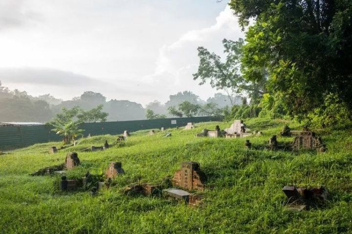 家里出精神病坟地风水_出大官的坟地_朝阳大悦城原来是坟地