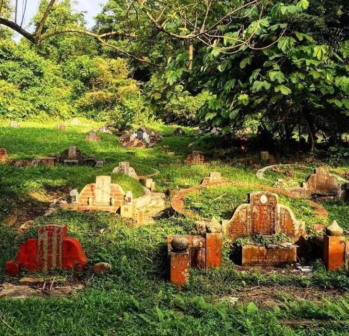 出大官的坟地_家里出精神病坟地风水_朝阳大悦城原来是坟地