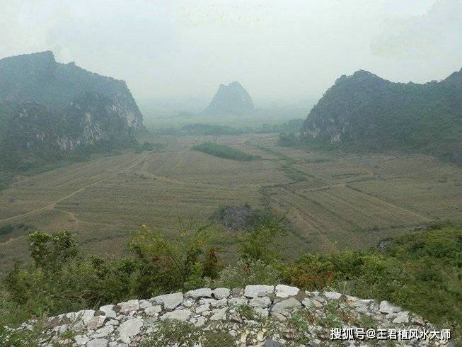 坟地风水_坟地风水学_看坟地风水