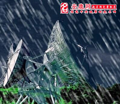 梦见下雨被雨淋_梦见很多照片被雨淋湿了_梦见下雨淋湿了