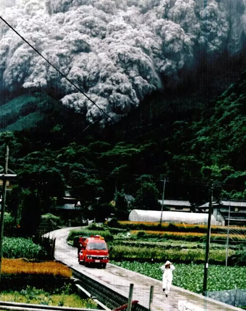 意大利超级火山8级爆发_智力火山再次爆发_梦到火山爆发