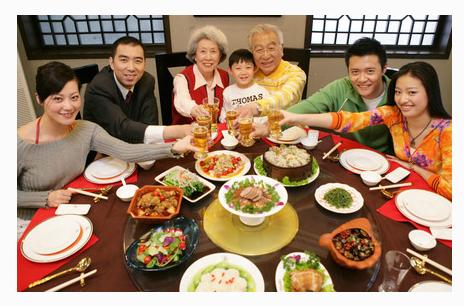 人彘能吃饭吗_梦见去饭店吃饭人太多_梦见吃饭人多