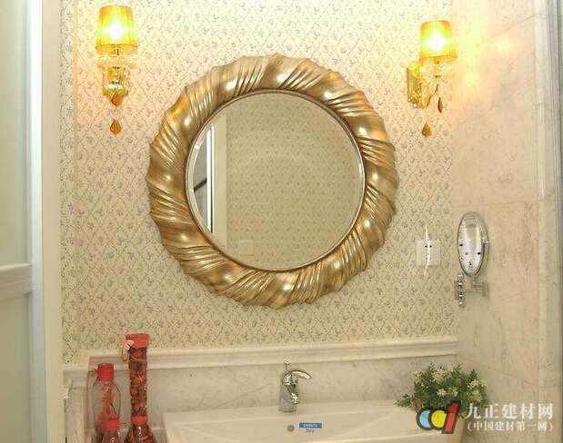 客厅镜子风水_客厅镜子对镜子的装修效果图_镜子 客厅 风水