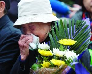 梦见已经死去的亲人死了自己大哭