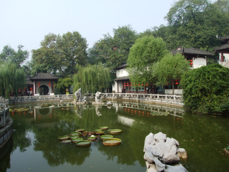 中国最神奇的寺院，“数罗汉”能算命运，游客：非常灵验！