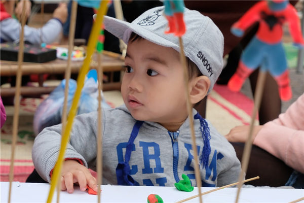 李姓男孩五行缺土取名（推荐列表）