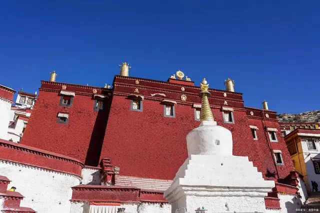 藏传佛教著名寺院盘点：六大名寺之外，居然还有几个更著名的！